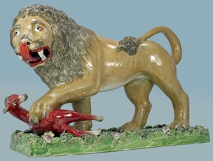 Staffordshire figure, pearlware,  Sherratt, Staffordshire, Myrna Schkolne, lion, Death of Munro
